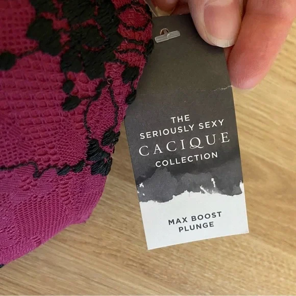Cacique NWT Max Boost Plunge Lace Strappy Sexy Lace Bra Raspberry Black 44C - Picture 8 of 12